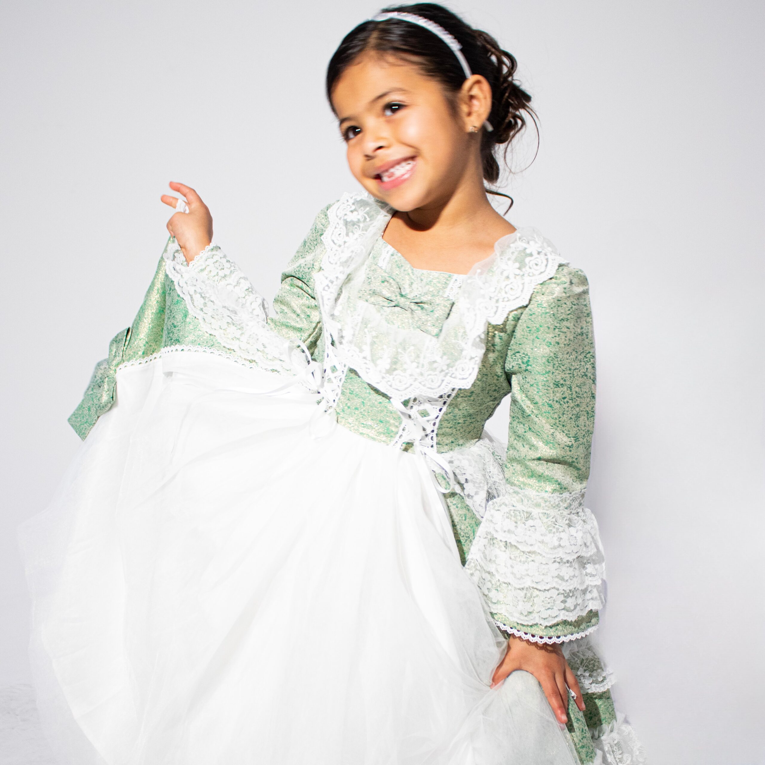 Green Long Dress with Lace Trim